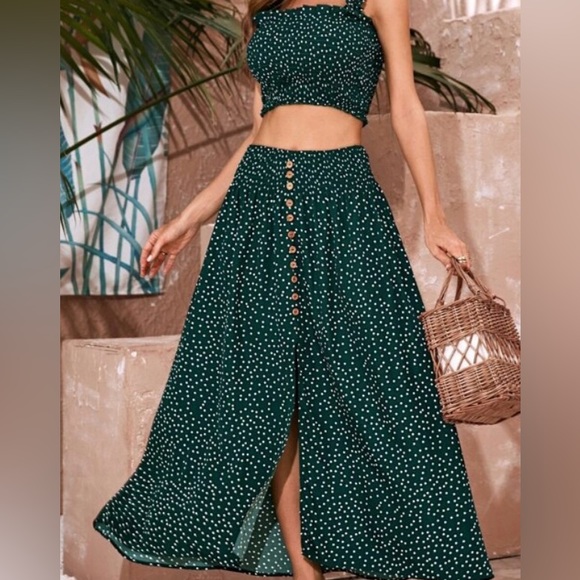 Top and skirt set - Picture 2 of 2